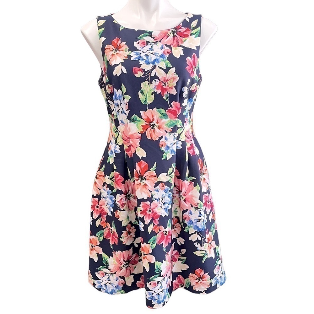VINCE Camuto A Line  Floral Sleeveless Dress size‎ 10